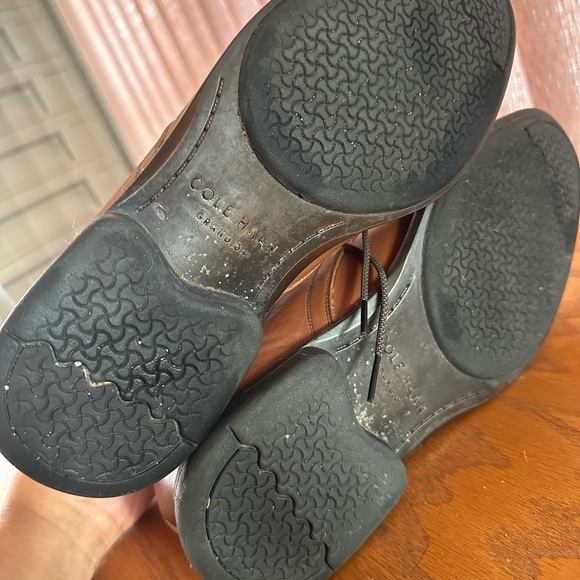 Size 8m cole Haan chukka boots - Picture 6 of 7